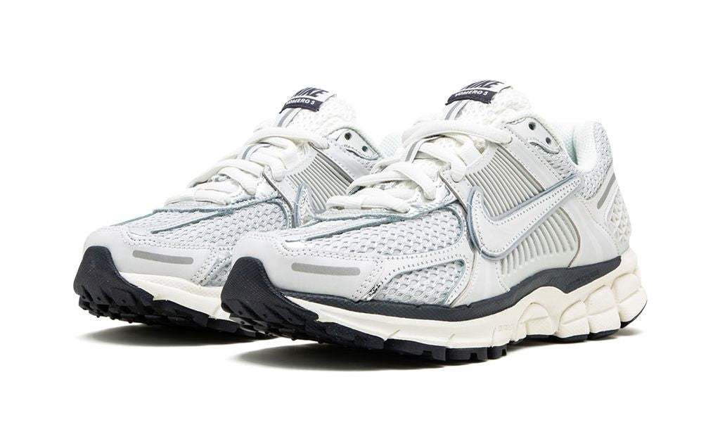 Nike Zoom Vomero 5 Photon Dust Metallic Silver