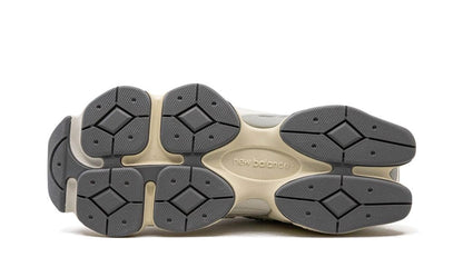New Balance 9060 Suede Pack - Sea Salt